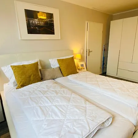 Apartment Ostseeurlaub-goehren Sanddollar Im Haus Strandeck *