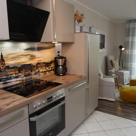 Ostseeurlaub-goehren Sanddollar Im Haus Strandeck